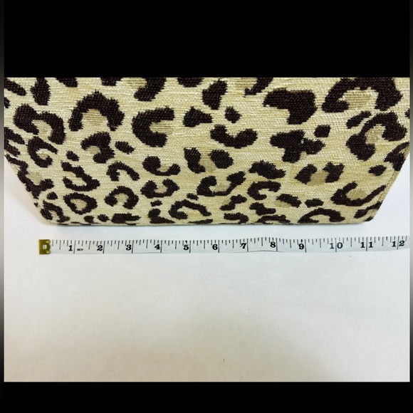 Isabella Fiore leopard print tapestry purse - Picture 6 of 6